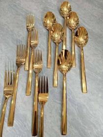 Golden spoon